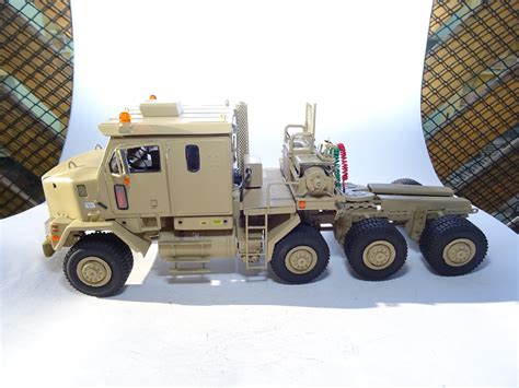 124 Oshkosh M1070 And M1000 Trailer Finescale Modeler Essential