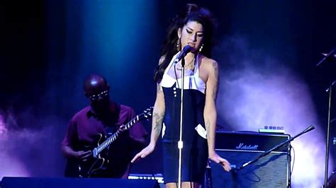 Lyrics to 'you know i'm no good' by amy winehouse: Amy Winehouse - "You Know I'm No Good" HD @ Arena Anhembi ...