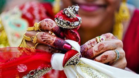 हिन्दू विवाह के 8 प्रकार जानिए धर्मशास्त्रों में किसे मिली उच्च