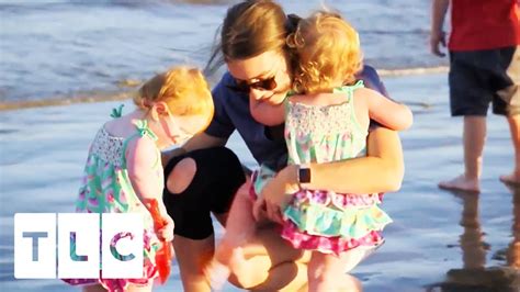 The Quints See The Beach For The First Time Outdaughtered Youtube