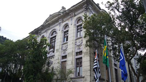 Escola Politécnica Brasileira é Confiável