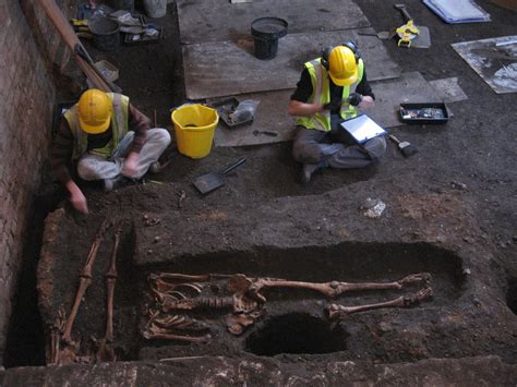 Medieval Graveyard With More Than 1000 Skeletons Unearthed At