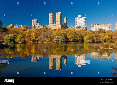 Central Park Autumn Lake Central Park West Skyline Stock Photo Alamy