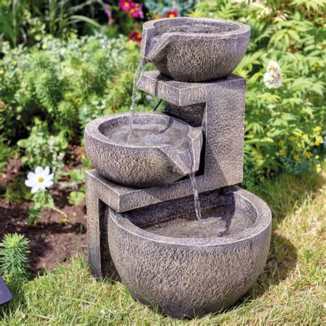 Save yourself from the hassle of mains cables and bask in the sun surrounded b. Genoa Cascade Solar Powered Water Feature - BrandAlley