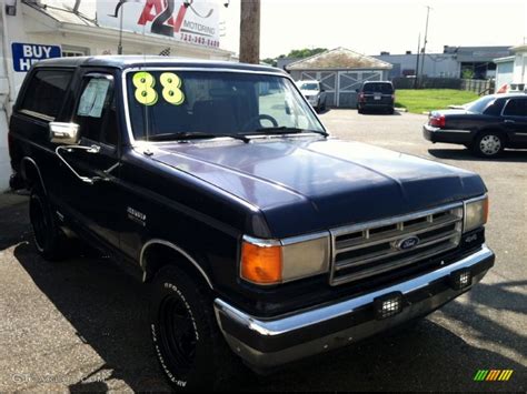 1988 Dark Shadow Blue Metallic Ford Bronco Xlt 4x4 67104527 Gtcarlot