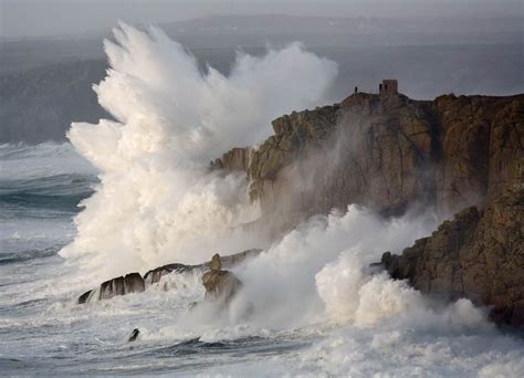How To Photograph Stormy Seas Waves Ocean Stormy Sea