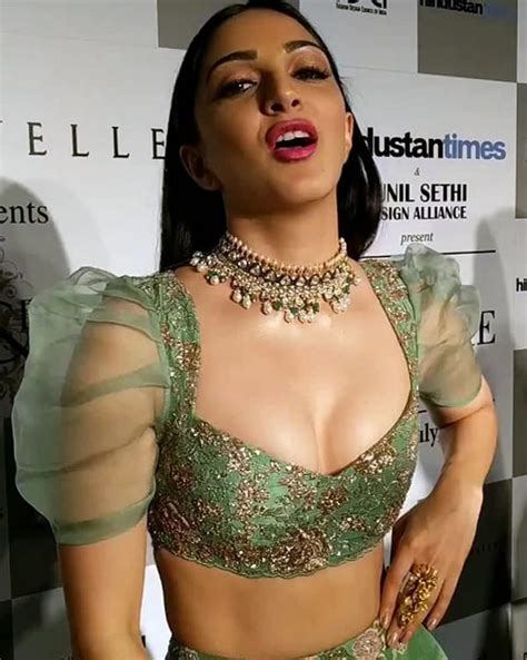 Ridiculously Sexy Half Nude Photos Of Kiara Advani Rated Show