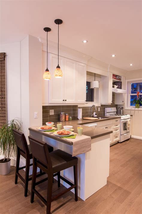 La decoración de cocinas no es una excepción, por ello las cocinas pequeñas modernas han ganado existen muchos modelos de cocinas modernas blancas. Love It or List It Toronto Kitchen Redesign Jacquelin and ...