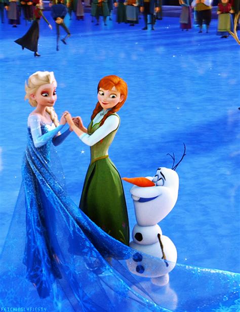 Elsa Anna And Olaf Skating Frozen Photo 37341545 Fanpop