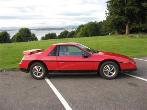 Buy Used 1986 Pontiac Fiero 2m6 In United States