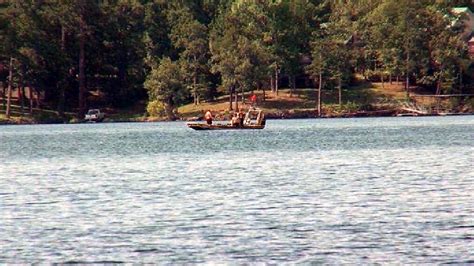 The little ones loved swimming off the dock and finding clams in the bottom of the lake. Jasper man drowns at Smith Lake; body recovered | WBMA