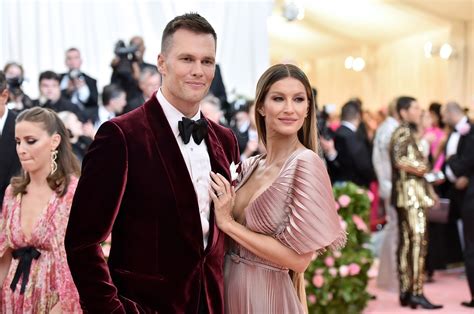 Tom Brady And Giselle Bundchen Own Nearly 2 Million Shares Of Ftx That Are Practically Worthless