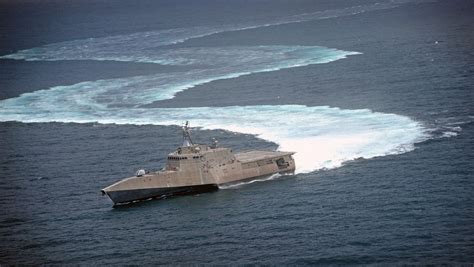 Uss Independence Littoral Combat Ship Lcs 2 In Pacific Ocean Global