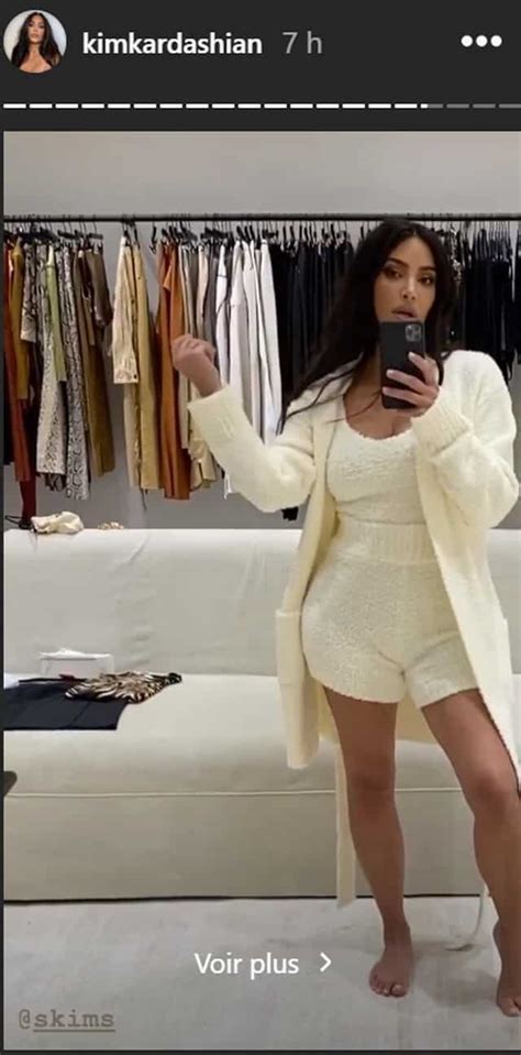 Build your forever wardrobe with the latest skin pyjama tops now at farfetch. Kim Kardashian s'affiche dans son pyjama préféré ...