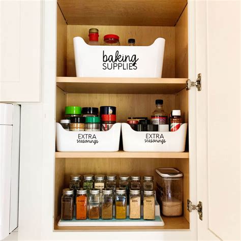 HOW TO ORGANIZE YOUR SPICE RACK Spice Rack Spice Cabinet