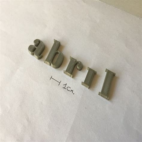 Archivo 3d Archivo Stl De Las Letras Minúsculas De Abril En 3d 👽・design
