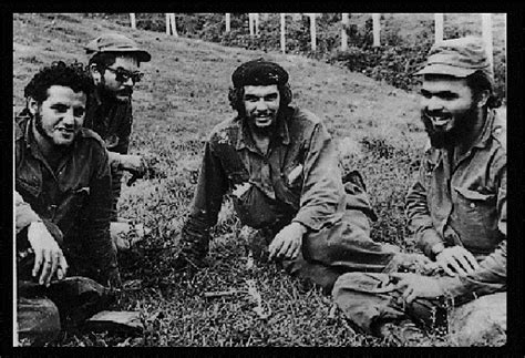 Che Guevara El Primer Comandante Del Ejército Rebelde Trinchera De
