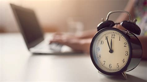 7 Tips Manajemen Waktu Di Kantor Agar Produktif Kantorcoid