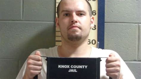 Knox County Da Man Who Threatened Local Walmart Is Felon Not Allowed To Own Guns
