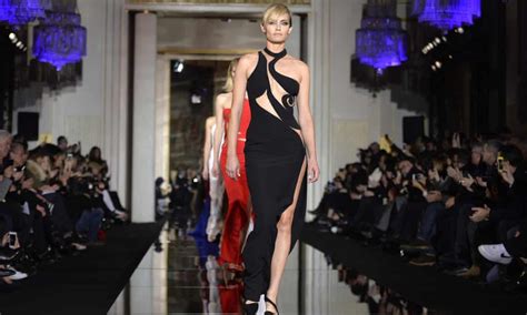 France Votes To Ban Ultra Thin Models In Crackdown On Anorexia