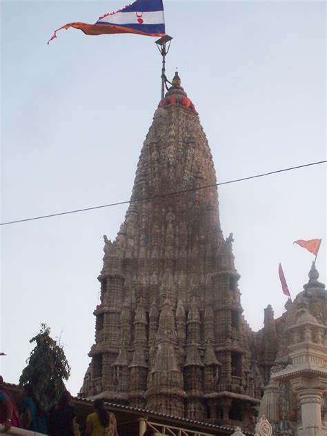 Dwarakadhishsri Krishna Temple In Dev Bhumi Dwaraka Gujarat India
