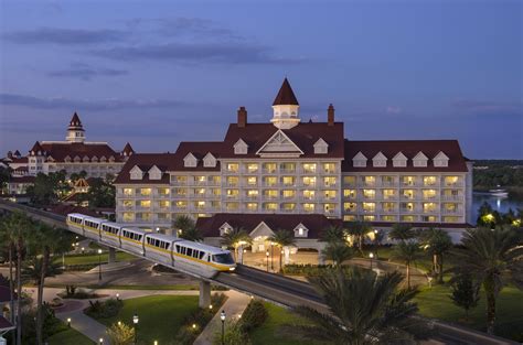 The Villas At Disneys Grand Floridian Resort And Spa 2 Bedroom Villa