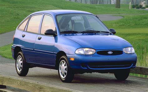 10 Hatchbacks From The 1990s You Just Dont See Anymore