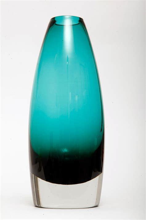 Finnish Riihimaki Turquoise Art Glass Vase Riihi By Tamara Aladin 1960s For Sale At 1stdibs