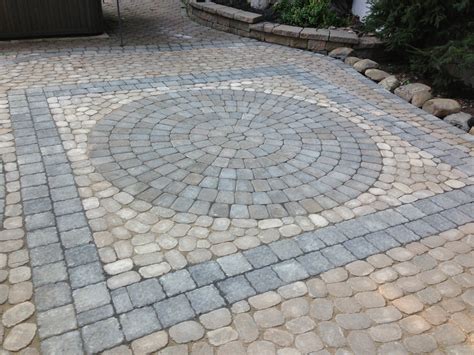 Create a warm and welcoming hardscape entryway for your guests with belgard's wide variety of shapes, sizes and colors. 3rd Generation Driveway Hardscaper - Rockland County & Be ...