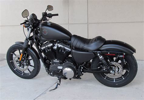 The iron 883 is priced at rp 399 million. New 2019 Harley-Davidson Sportster Iron 883 XL883N ...