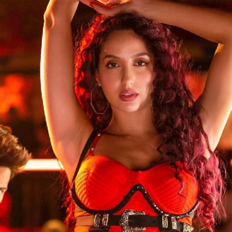 Just 10 Scorching Hot Videos Of Nora Fatehi Thatll Make You Go Haaye Garmi Watch