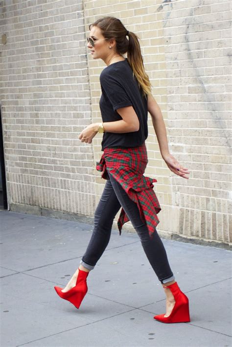 Ways To Wear Your Favorite Plaid Shirt This Winter Glamour