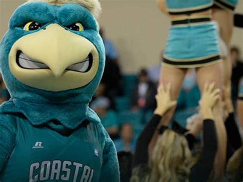 Coastal Carolina Cheerleading Team Suspended One Week Before Nationals After An Anonymous Letter