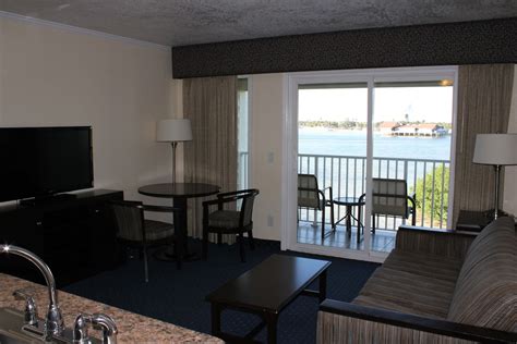 Sailport Waterfront Suites In Tampa Best Rates And Deals On Orbitz