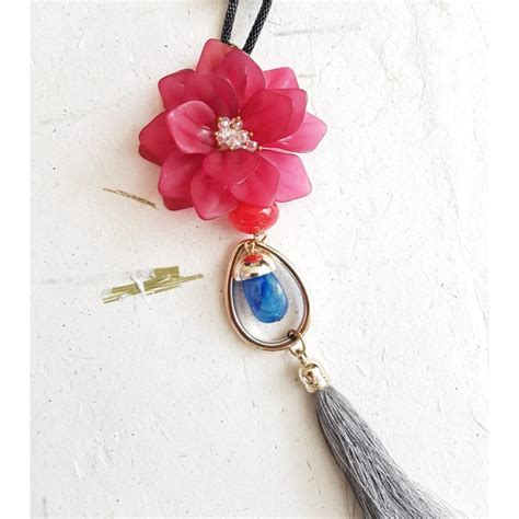 .foto akrilik dengan hiasan dinding, caranya sama seperti anda memasang kalender dari akrilik. Jual Kalung wanita - bunga akrilik - murah berkualitas ...
