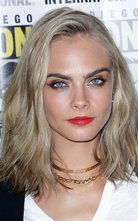 cara delevingne unveils her new hair cut and is proof the so called mum lob can look cool