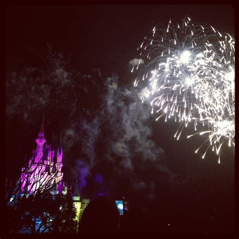 Disney world. The happiest place on earth :) | Happiest 
