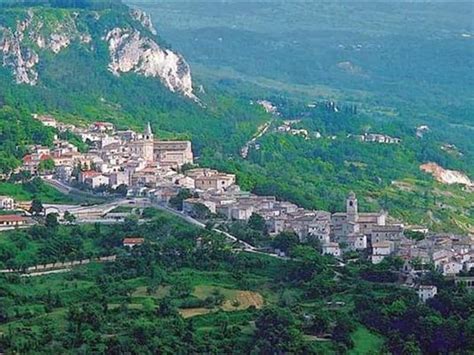 Caramanico Terme Chieti Pescara And Teramo Abruzzo Italy Traveller Guide