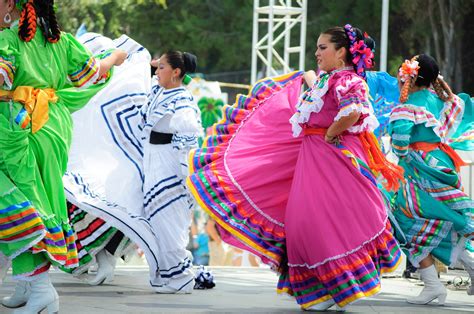 Enjoy Performing Arts Mexican Culture In Baja Mexico Sahuaro Shores