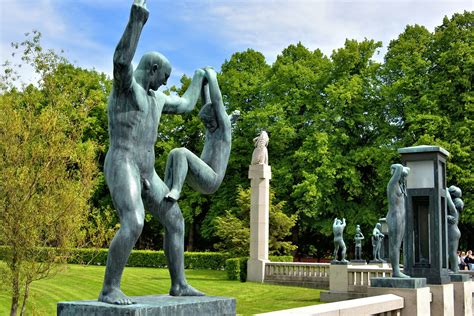 Frogner is a residential and retail borough in the west end of oslo, norway, with a population of 59,269 as of 2020. History of Frogner Park in Oslo, Norway - Encircle Photos