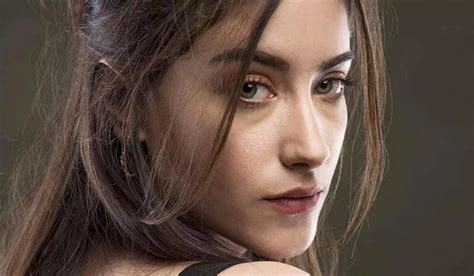 Sonunda Fena Patladı Hazal Kaya Canına Kasteden O İsme Instagram dan