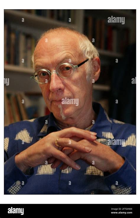 Poet Roger Mcgough At Homepic David Sandison 10112003 Stock Photo Alamy