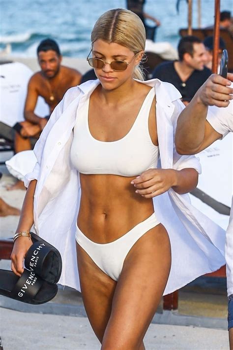 Sofia Richie In White Bikini At Beach In Miami 36 Gotceleb