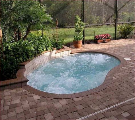 50 Gorgeous Small Swimming Pool Ideas For Small Backyard 49