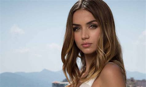 Ana de armas was born in cuba on april 30, 1988. Ana de Armas Joins Daniel Craig In Rian Johnson's Knives ...