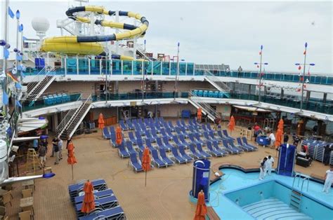 Carnival Dream Completes Dry Dock Crew Center