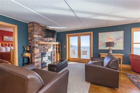 We did not find results for: Two Bedroom Suite | East Bay Suites