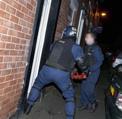 Rochdale News News Headlines Ten Men Arrested Following Drug Raids