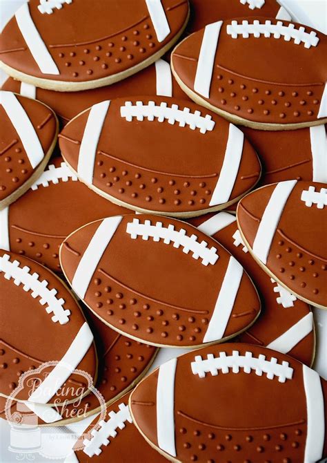 Learn how to make pretty decorated cookies with my easy to follow step by step tutorials. The Baking Sheet: Football Cookies! | Galletas de fútbol ...