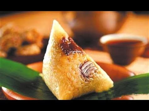 It is believed that doing so helps drive out the evil spirit during the festival, visitors can take part in most activities, including watching dragon boat racing matches, tasting traditional festival food, enjoying. Make and eat Zongzi, traditional food for China's Dragon ...